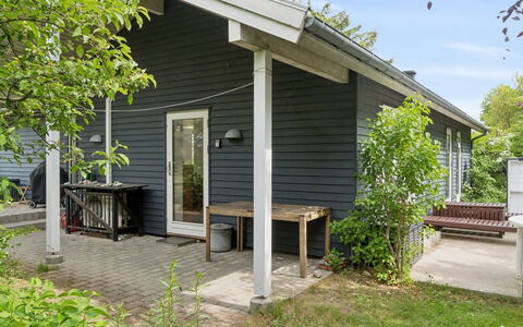 Carmen - 25M from the Sea: Wood, Siding, House, Home, Shrub, Cottage, Porch, Roof, Door