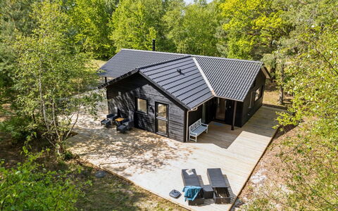 Miljanka - 175M from the Sea: Roof, House, Land Lot, Home, Cottage, Estate, Garden Buildings, Shade, Log Cabin, Landscaping