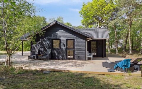 Miljanka - 175M from the Sea: Roof, House, Land Lot, Home, Cottage, Estate, Garden Buildings, Shade, Log Cabin, Landscaping