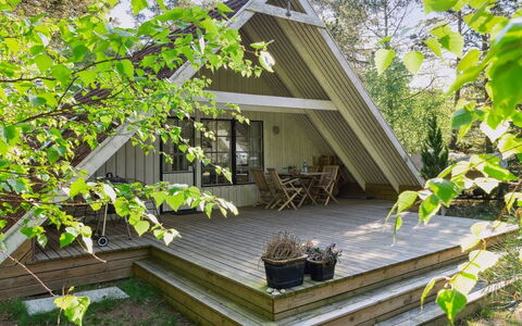 Jörn - 800M from the Sea: Furniture, Interior Design, Flooring, Wood, Floor, Ceiling, Wood Flooring, Chair, Table, Lighting