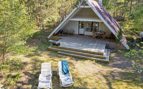 Jörn - 800M from the Sea: Furniture, Interior Design, Flooring, Wood, Floor, Ceiling, Wood Flooring, Chair, Table, Lighting