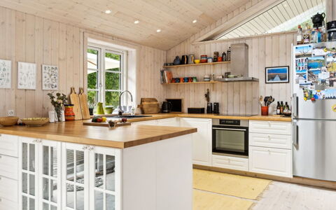 Grethe - 750M from the Sea: Kitchen, Kitchen Appliance, Countertop, Wood, Major Appliance, Flooring, Furniture, Interior Design, Ceiling, Cabinetry