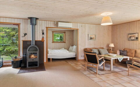Linda - 600M from the Sea: Furniture, Interior Design, Flooring, Floor, Wood, Ceiling, Room, Living Room, Lighting, Couch