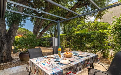Accommodation:&nbsp;Les Parcs De Gassin 150.4