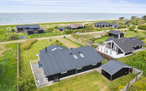 Ewa - 75M from the Sea