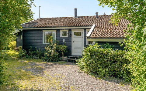 Gærmund - 350M from the Sea: Roof, House, Land Lot, Home, Cottage, Estate, Garden Buildings, Shade, Log Cabin, Landscaping
