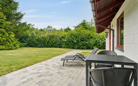 Merita - 1.1Km from the Sea: Apartment, Shade, Balcony, Chair, Fence, Outdoor Furniture, Aluminium, Artificial Turf