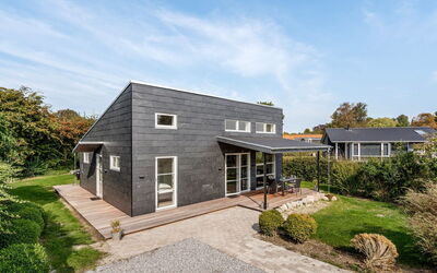 Ilkka - 175M from the Sea