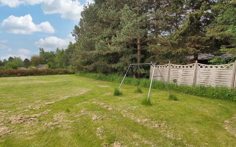 Lilian - 600M from the Sea: Residential Area, Roof, Suburb, Driveway, Estate, Chimney