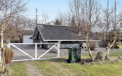 Roderich - 400M from the Sea