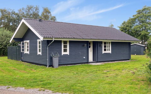 Aldis - 300M from the Sea: Home, Cottage, Porch, Siding, Farmhouse, Outdoor Structure