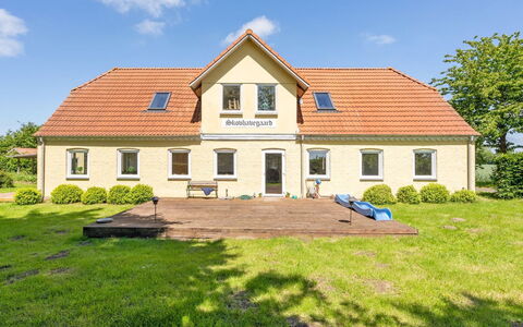 Rouwen - 1Km from the Sea: Roof, House, Home, Cottage, Door, Siding, Deck, Porch, Plank, Hardwood