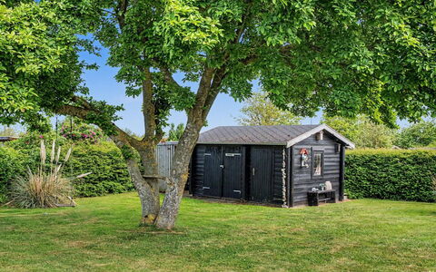 Gisl - 400M from the Sea: Wood, Garden Buildings, Shed, Garden, Cottage, Shade, Lawn, Backyard, Yard, Outdoor Structure