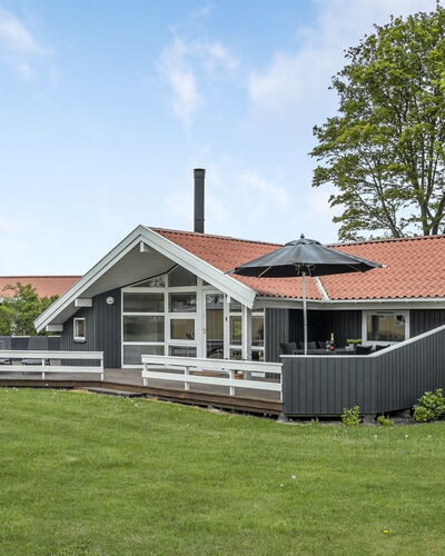 Barth - 150M from the Sea