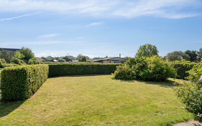 Thomas - 120M from the Sea