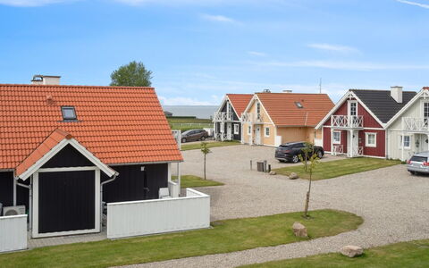 Matleena - 200M from the Sea: Blue, Shrub, Cottage, Groundcover, Garden, Estate, Shade, Landscaping, Farmhouse, Eco Hotel