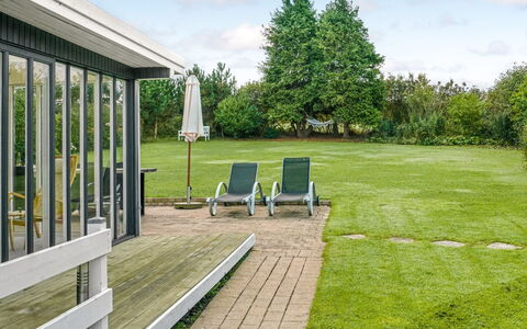Fita - 300M from the Sea: Blue, Shrub, Cottage, Groundcover, Garden, Estate, Shade, Landscaping, Farmhouse, Eco Hotel