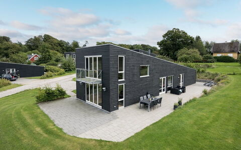 Lyly - 100M from the Sea: Blue, Shrub, Cottage, Groundcover, Garden, Estate, Shade, Landscaping, Farmhouse, Eco Hotel