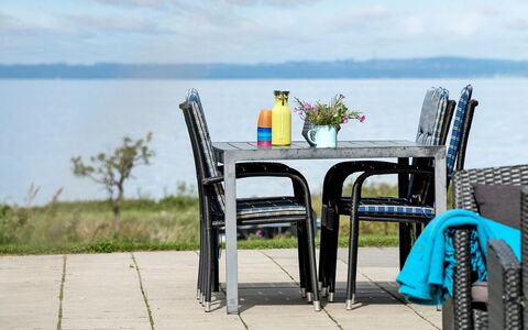 Lyly - 100M from the Sea: Blue, Shrub, Cottage, Groundcover, Garden, Estate, Shade, Landscaping, Farmhouse, Eco Hotel