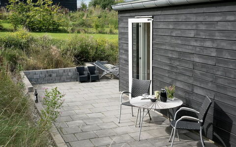 Lyly - 100M from the Sea: Blue, Shrub, Cottage, Groundcover, Garden, Estate, Shade, Landscaping, Farmhouse, Eco Hotel
