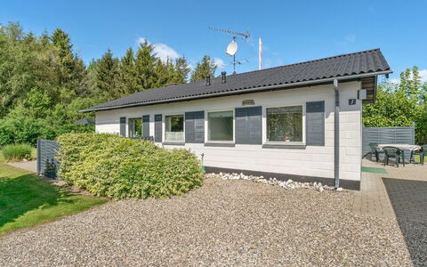 Suni - 400M from the Sea: Blue, Shrub, Cottage, Groundcover, Garden, Estate, Shade, Landscaping, Farmhouse, Eco Hotel