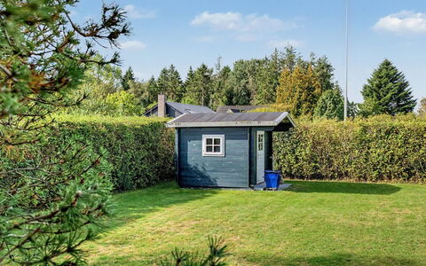 Undine - 300M from the Sea: Wood, Garden, Backyard, Land Lot, Home, Roof, Shade, Deck, Hardwood, Yard