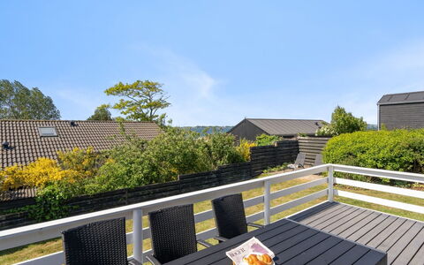 Wrange - 150M from the Sea: Roof, House, Land Lot, Home, Cottage, Estate, Garden Buildings, Shade, Log Cabin, Landscaping