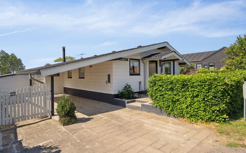 Wrange - 150M from the Sea: Roof, House, Land Lot, Home, Cottage, Estate, Garden Buildings, Shade, Log Cabin, Landscaping