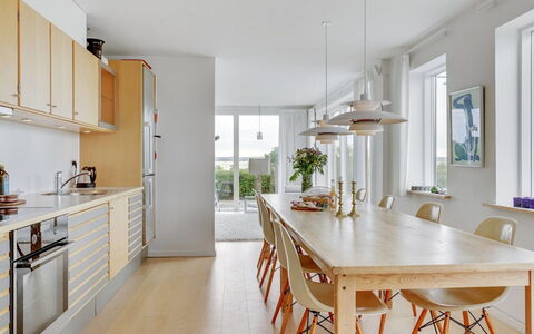 Sissela - 5M from the Sea: Furniture, Flooring, Interior Design, Floor, Wood, Dining Room, Kitchen & Dining Room Table, Chair, Table, Ceiling