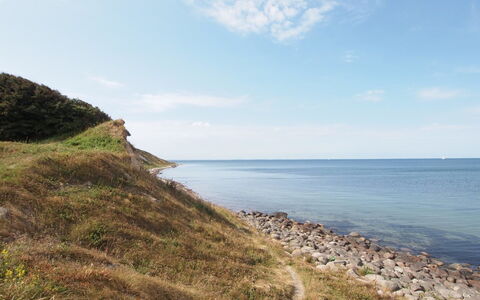 Store - 700M from the Sea: Sky, Blue, Water, Body Of Water, Coast, Horizon, Coastal And Oceanic Landforms, Sea, Summer, Terrain
