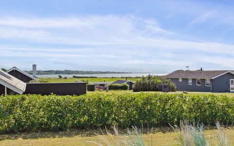 Ginnie - 300M from the Sea: Blue, Shrub, Cottage, Groundcover, Garden, Estate, Shade, Landscaping, Farmhouse, Eco Hotel