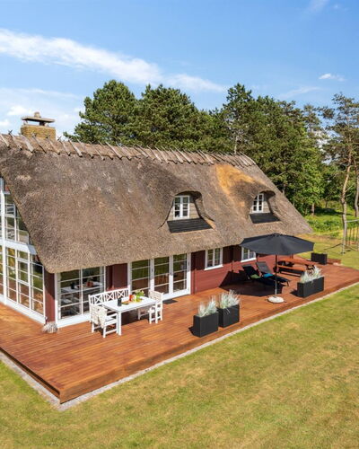 Ginnie - 300M from the Sea