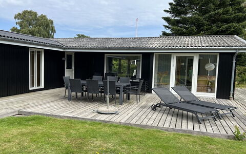 Alrich - 500M from the Sea: Cottage, Home, House, Roof, Porch, Estate, Siding, Garden Buildings, Farmhouse, Yard