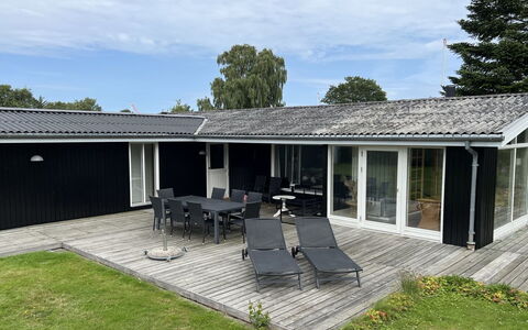 Alrich - 500M from the Sea: Cottage, Home, House, Roof, Porch, Estate, Siding, Garden Buildings, Farmhouse, Yard