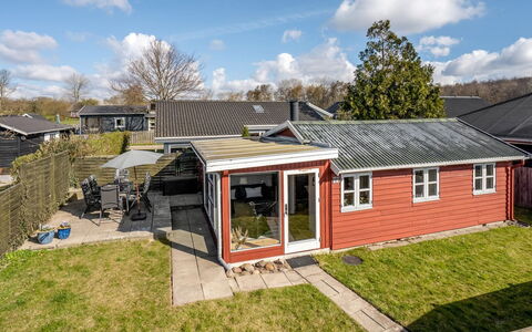 Loella - 35M from the Sea: Roof, House, Home, Cottage, Door, Siding, Deck, Porch, Plank, Hardwood