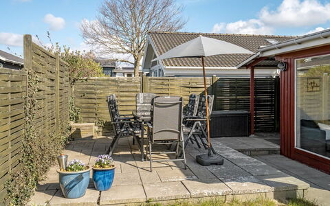 Loella - 35M from the Sea: Roof, House, Home, Cottage, Door, Siding, Deck, Porch, Plank, Hardwood