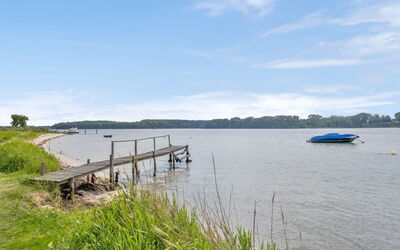Constance - 50M from the Sea