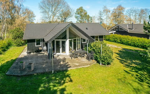Maira - 150M from the Sea: Grass, Shrub, House, Garden, Home, Cottage, Land Lot, Lawn, Groundcover