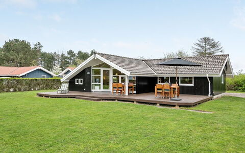 Tore - 200M from the Sea: Roof, House, Home, Cottage, Siding, Estate, Driveway, Garden Buildings, Yard, Shed