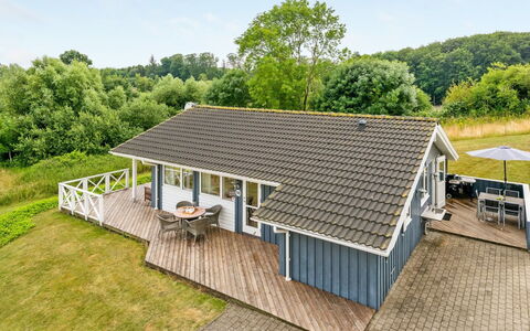 Sisko - 600M from the Sea: Roof, Home, Cottage, Estate, Hardwood, Design, Farmhouse, Siding, Garden Buildings, Porch