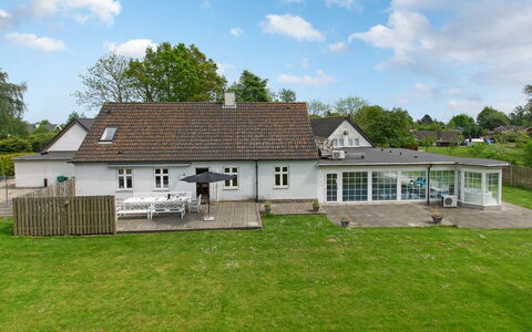 Gunhilda - 200M from the Sea: Roof, House, Home, Cottage, Door, Siding, Deck, Porch, Plank, Hardwood
