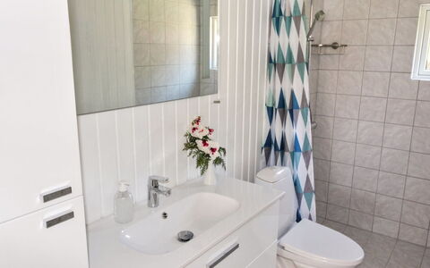 Locan - 1.2Km from the Sea: Bathroom, Bathroom Sink, Plumbing Fixture, Flooring, Interior Design, Floor, Sink, Bathroom Cabinet, Tap, Plumbing