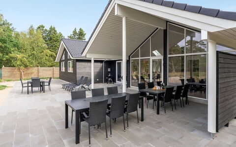 Jorn - 75M from the Sea: House, Roof, Home, Cottage, Shed, Garden Buildings, Siding, Yard, Log Cabin, Hut