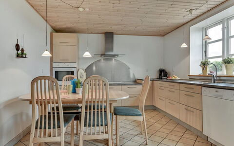 Joran - 120M from the Sea: Furniture, Flooring, Interior Design, Wood, Ceiling, Floor, Light Fixture, Chair, Kitchen & Dining Room Table, Kitchen
