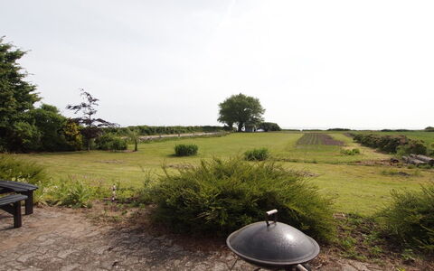 Joran - 120M from the Sea: Sky, Grass, Natural Landscape, Grassland, Plain, Shrub, Landscape, Land Lot, Rural Area