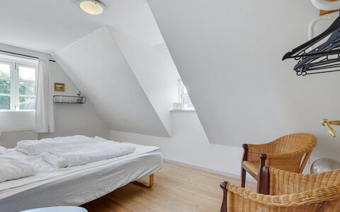 Sirkku - 320M from the Sea: Wall, Bed, Flooring, Floor, Interior Design, Bedroom, Wood, Furniture, Ceiling, Home
