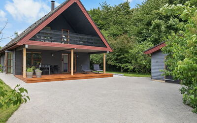 Jorith - 550M from the Sea
