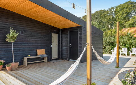 Sebbi - 90M from the Sea: Wood, Roof, Architecture, Home, House, Cottage, Siding, Hardwood, Slope, Estate
