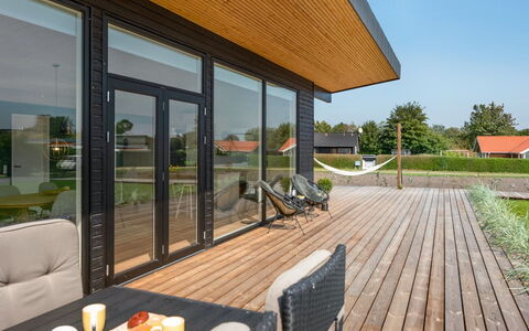 Sebbi - 90M from the Sea: Wood, Roof, Architecture, Home, House, Cottage, Siding, Hardwood, Slope, Estate