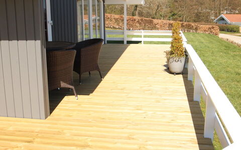 Apsolon - 150M from the Sea: Wood, Wood Flooring, Flooring, Floor, Hardwood, Wood Stain, Plank, Deck, Plywood, Porch